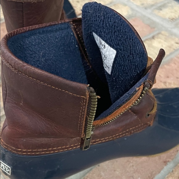 Sperry Brown and Blue Duck Boots - Picture 2 of 8